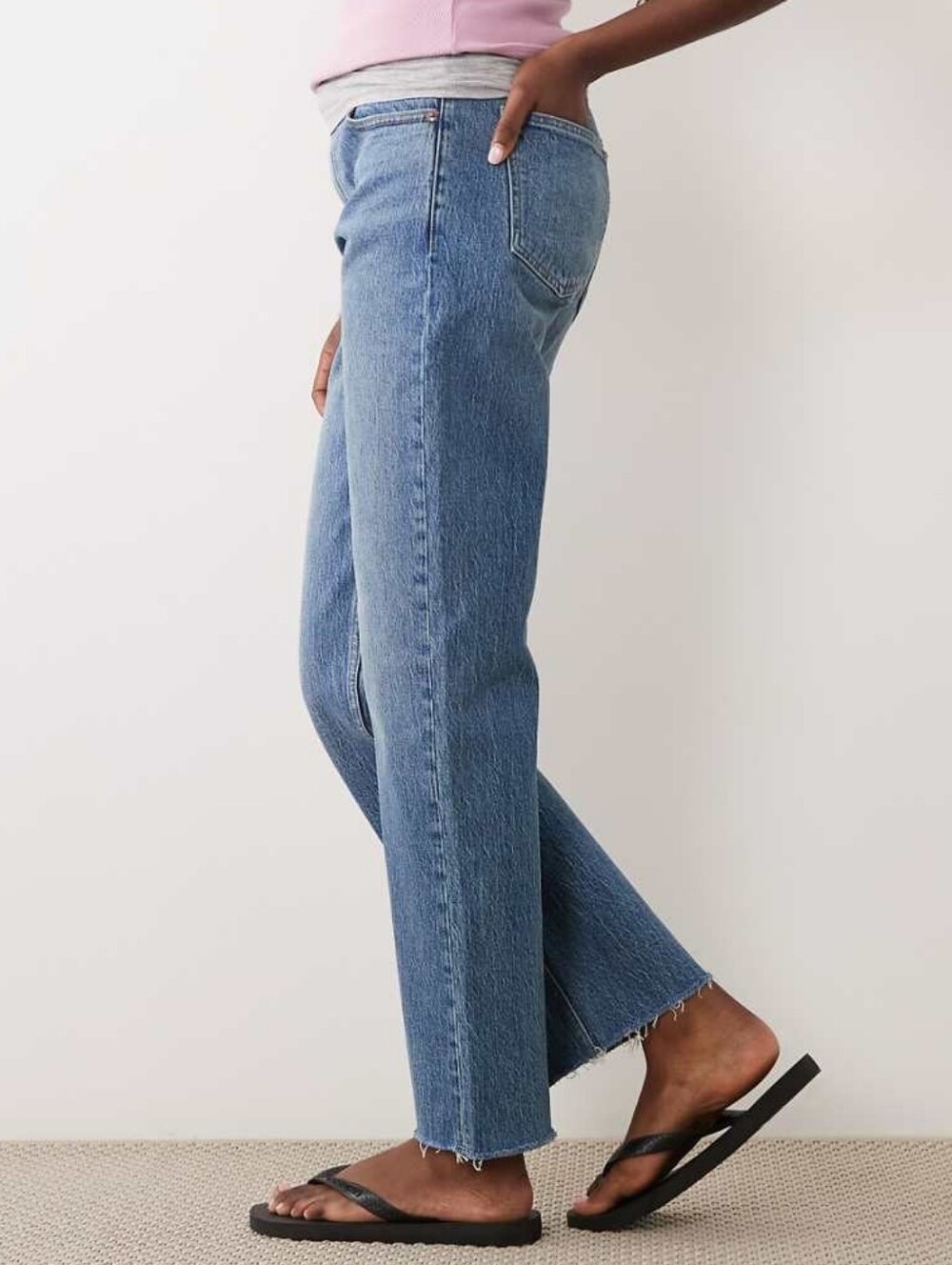 Abercrombie & Fitch The Vintage Straight High Rise In Medium Wash